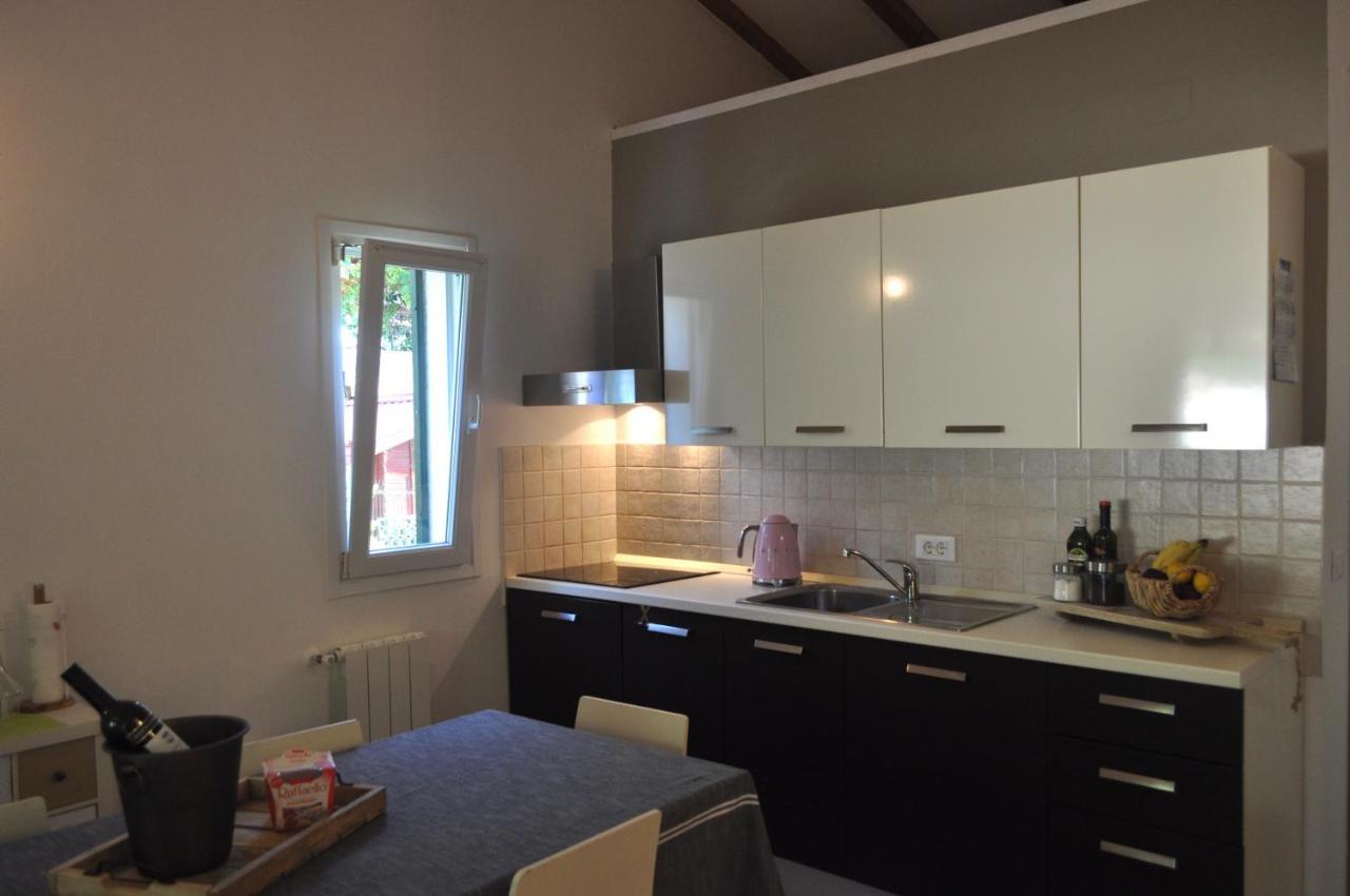 Kamenjak Volme, Cousy House With Pool Banjole Εξωτερικό φωτογραφία