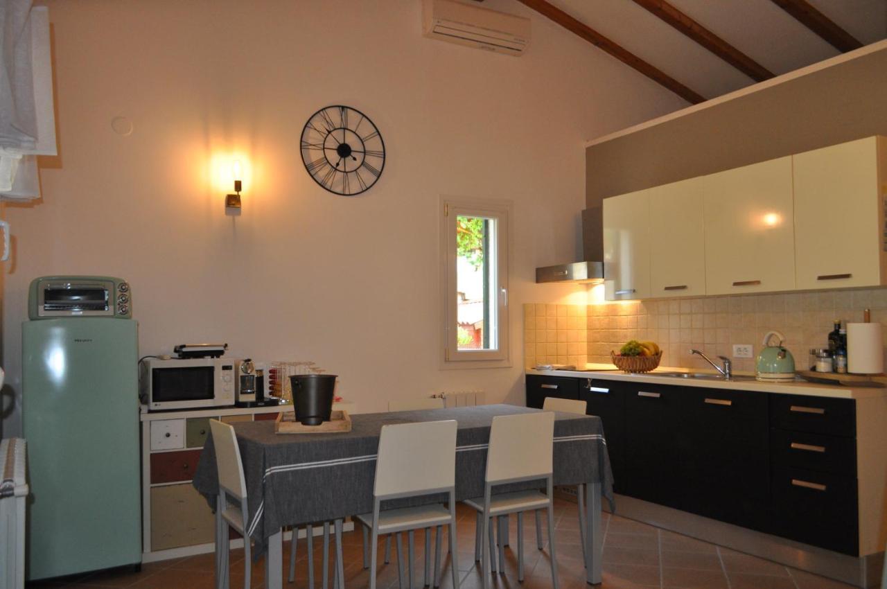 Kamenjak Volme, Cousy House With Pool Banjole Εξωτερικό φωτογραφία